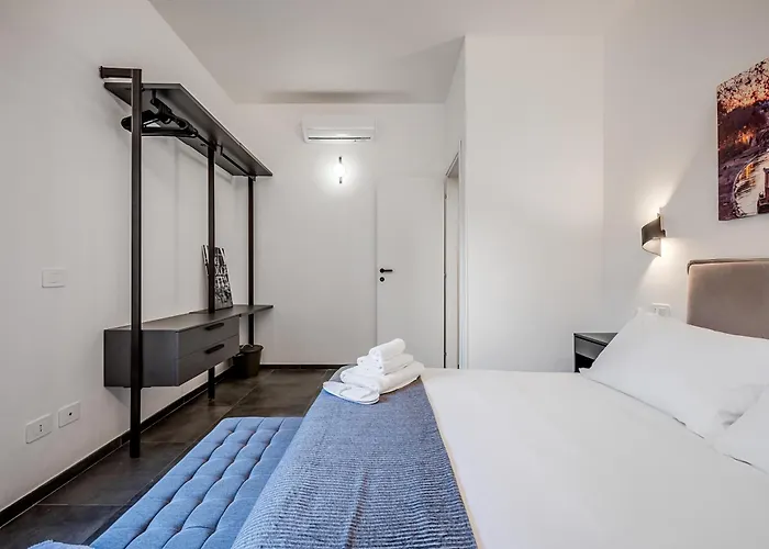 Gielle Vatican House *